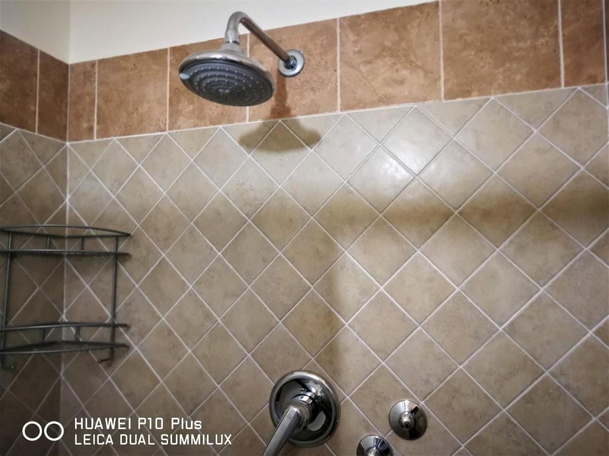 Villa Con Piscina אסיסי מראה חיצוני תמונה
